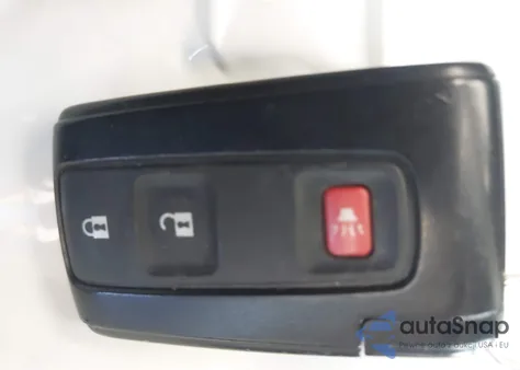 2005 Toyota Prius from USA, damaged, VIN JTDKB20U153013380